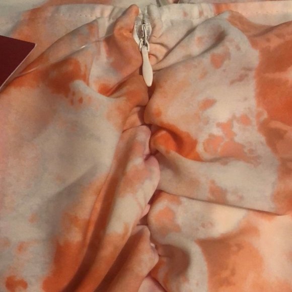 NWT Jennifer Lopez Orange Tie-Dye One-Shoulder Women's Top - Picture 4 of 5